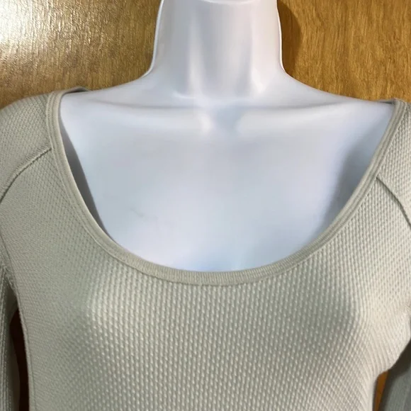 We The Free knit top size S. Light green with wristband accents. - Picture 3 of 7